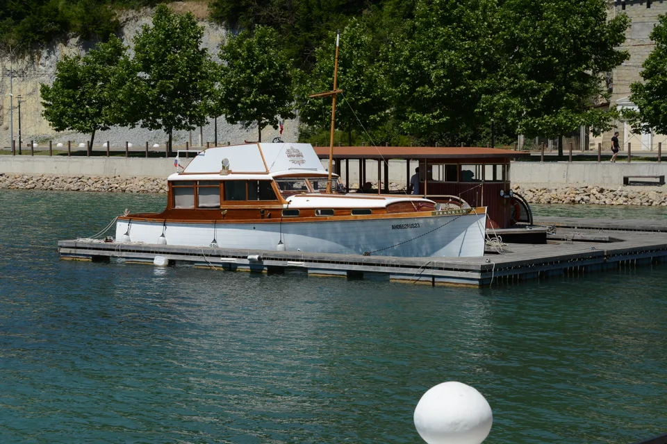 ADS_4454